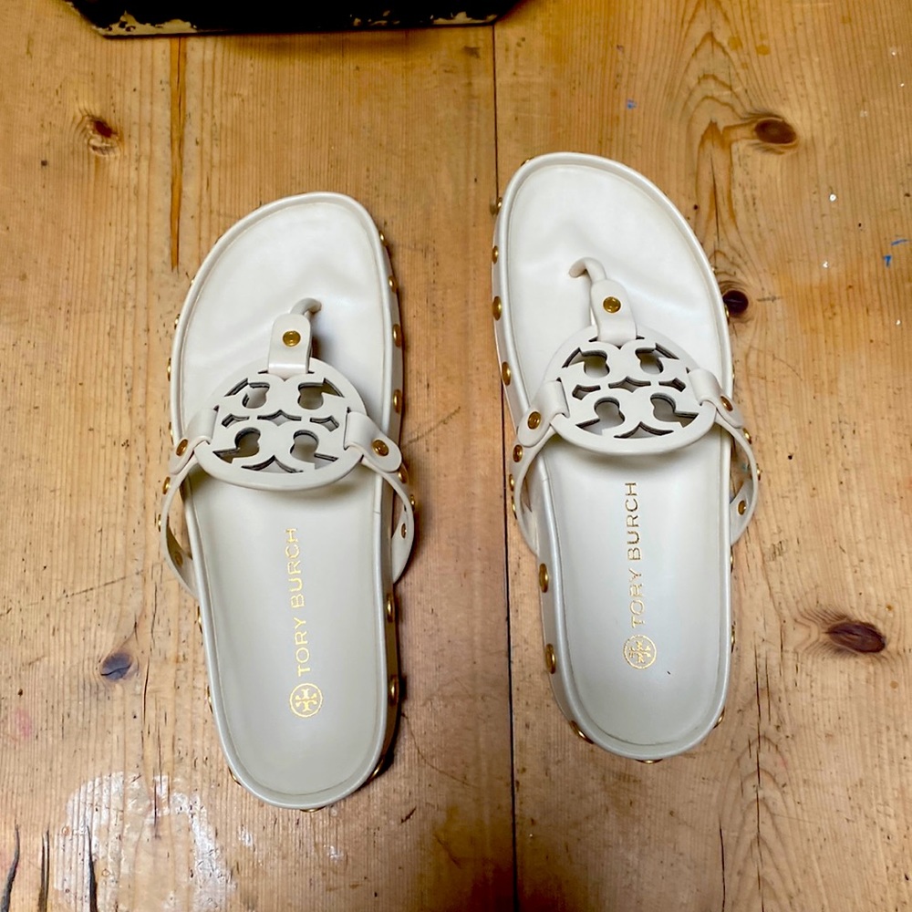 Tory Burch Sandals size 7 1/2.  Never worn.